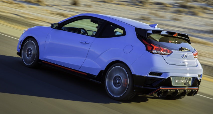 2019 Hyundai Veloster debuts at Detroit Auto Show – new N performance model joins the range with 275 hp 762940
