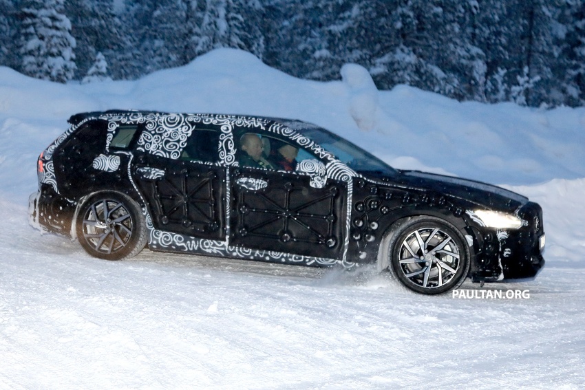 SPYSHOTS: 2019 Volvo V60 spotted for the first time 770868