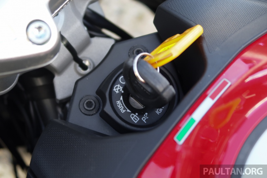 TUNGGANG UJI: Ducati Multistrada 950 – tidak seliar abangnya, mudah dikawal termasuk di jalan offroad 771636