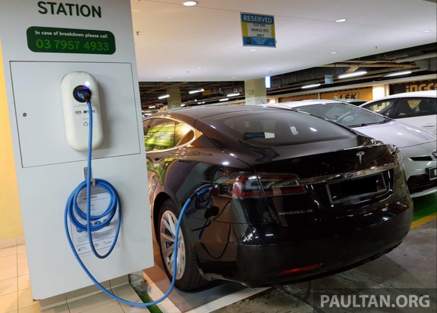 An open letter to all plug-in hybrid users – public EV charging bays aren’t parking slots, or personal spaces Image #772118