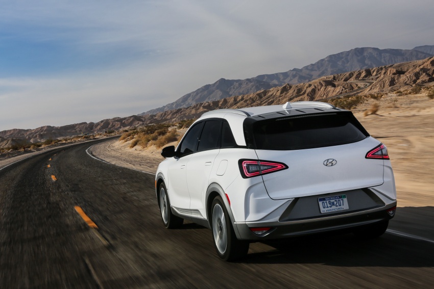 Hyundai Nexo – hydrogen fuel cell EV debuts at CES 758262