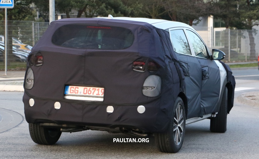 SPIED: Hyundai Tucson update gets honeycomb grille 762217