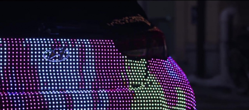 VIDEO: 2019 Hyundai Veloster teased with LED show 755511