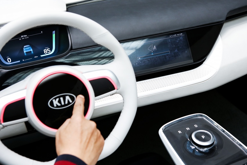 Kia Niro EV Concept makes its debut at 2018 CES 758127