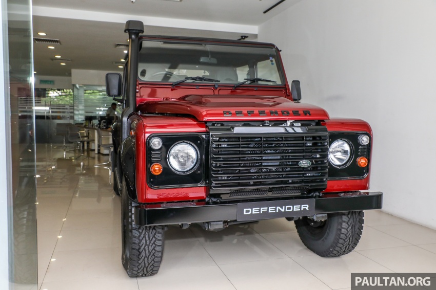 Land Rover Defender – final commemorative edition of 12 units introduced in Malaysia, three special colours 767826