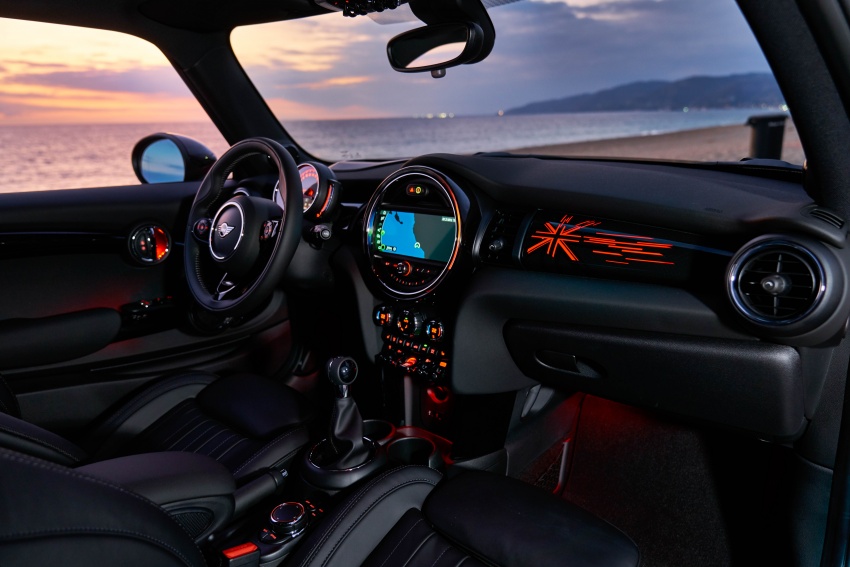 2018 MINI hatchback, convertible facelift debuts in Detroit – revised engines, transmission options 760128