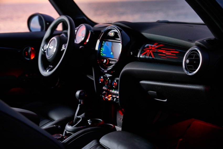 2018 MINI hatchback, convertible facelift debuts in Detroit – revised engines, transmission options 760129