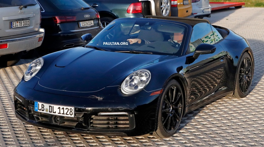 SPIED: 992 Porsche 911 Cabriolet spotted, roof down 756189
