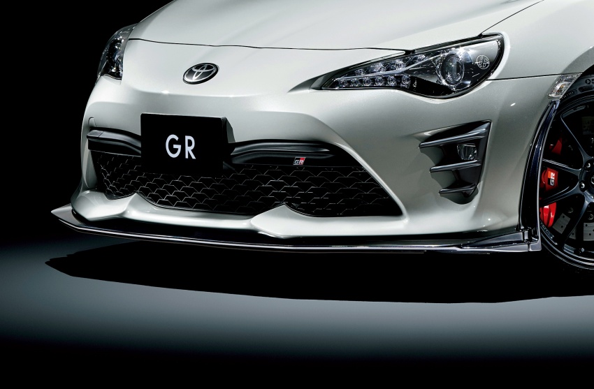 Toyota Yaris GRMN, 86 GR, Prius c GR Sport and Prius v GR Sport – sportier models launched in Japan 770060