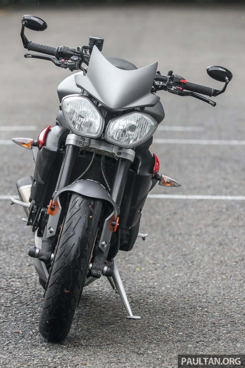 REVIEW: Triumph Street Triple 765RS, 765S and 675R 764699