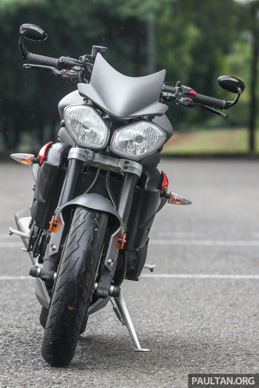 REVIEW: Triumph Street Triple 765RS, 765S and 675R 764700