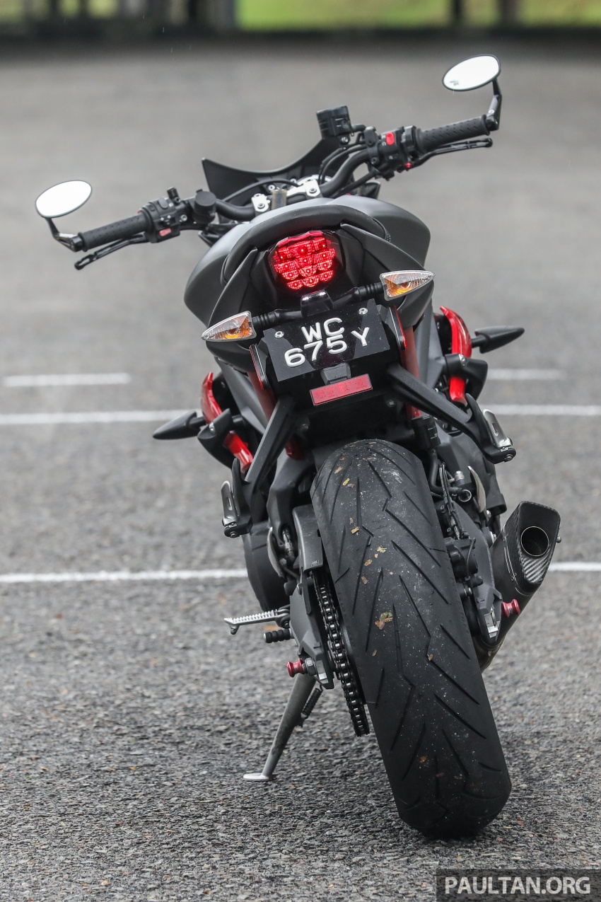 REVIEW: Triumph Street Triple 765RS, 765S and 675R 764701