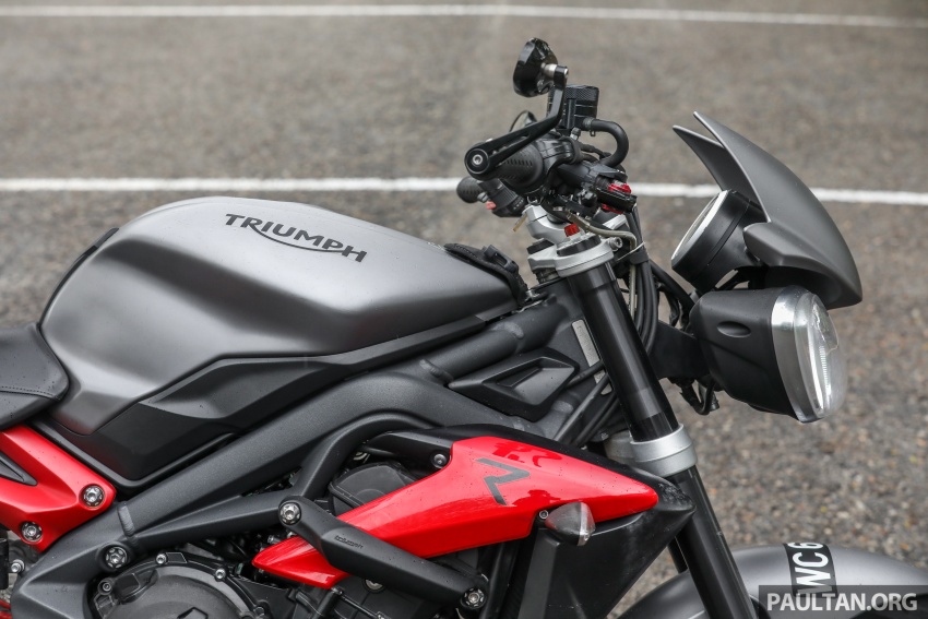 REVIEW: Triumph Street Triple 765RS, 765S and 675R 764703