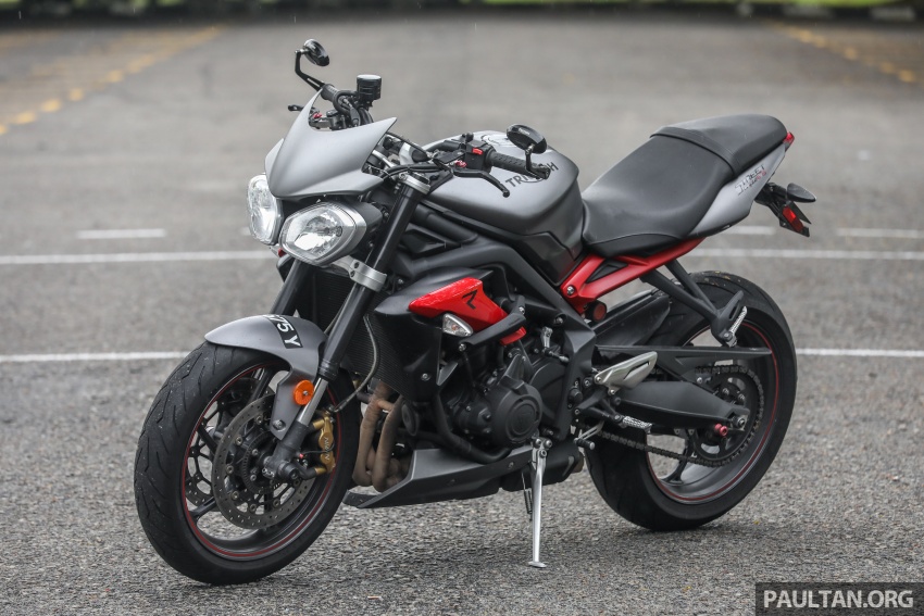 REVIEW: Triumph Street Triple 765RS, 765S and 675R 764688