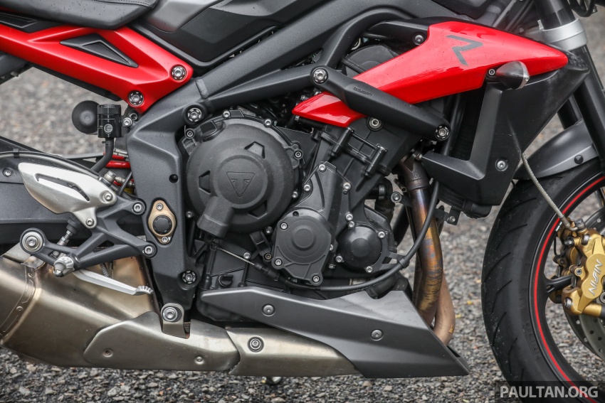 REVIEW: Triumph Street Triple 765RS, 765S and 675R 764718