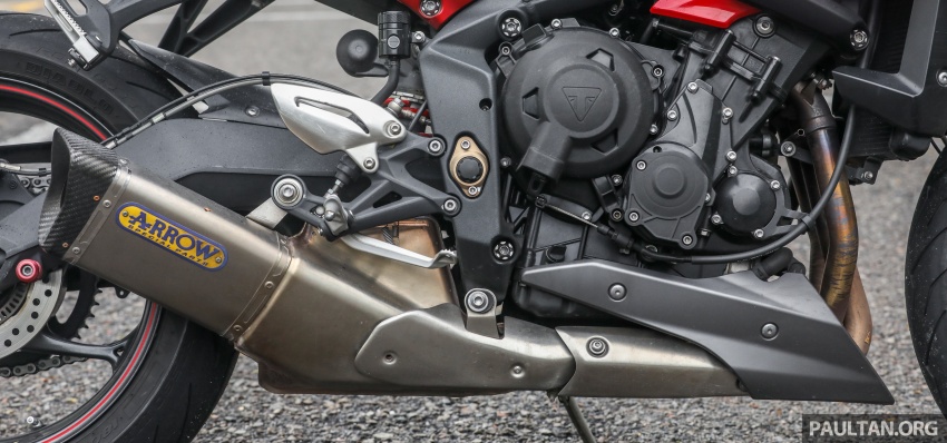 REVIEW: Triumph Street Triple 765RS, 765S and 675R 764726