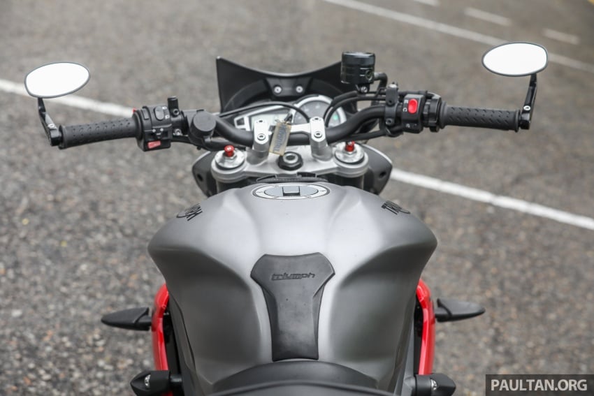 REVIEW: Triumph Street Triple 765RS, 765S and 675R 764730