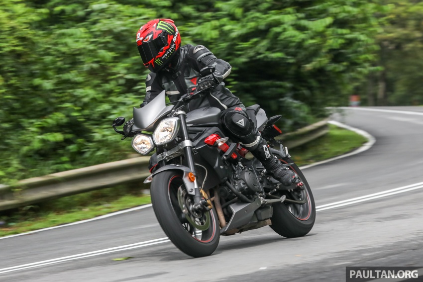REVIEW: Triumph Street Triple 765RS, 765S and 675R 764756