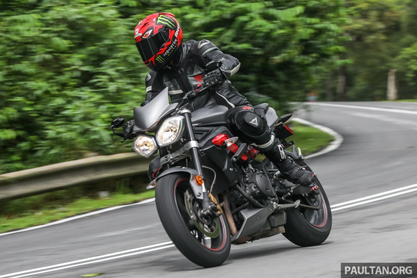 REVIEW: Triumph Street Triple 765RS, 765S and 675R 764759