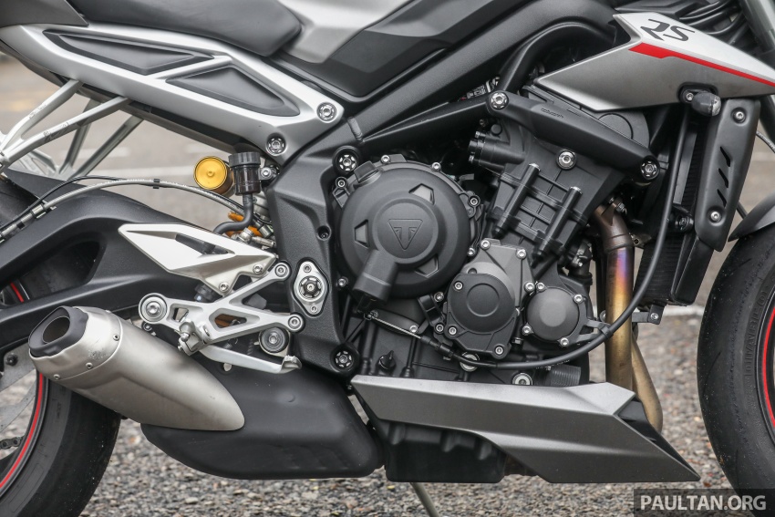 REVIEW: Triumph Street Triple 765RS, 765S and 675R 764127