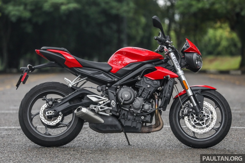 REVIEW: Triumph Street Triple 765RS, 765S and 675R 764179