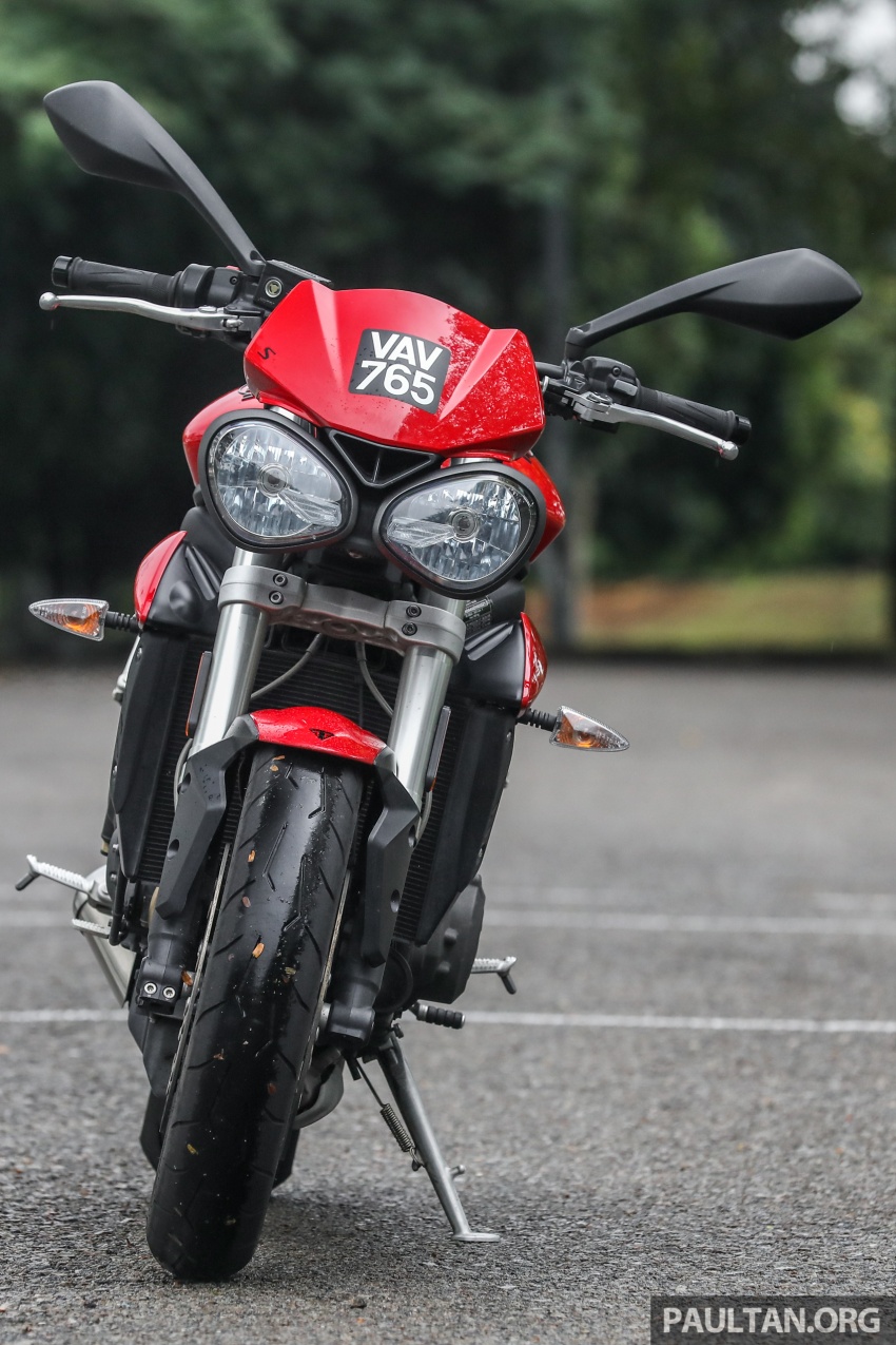 REVIEW: Triumph Street Triple 765RS, 765S and 675R 764786