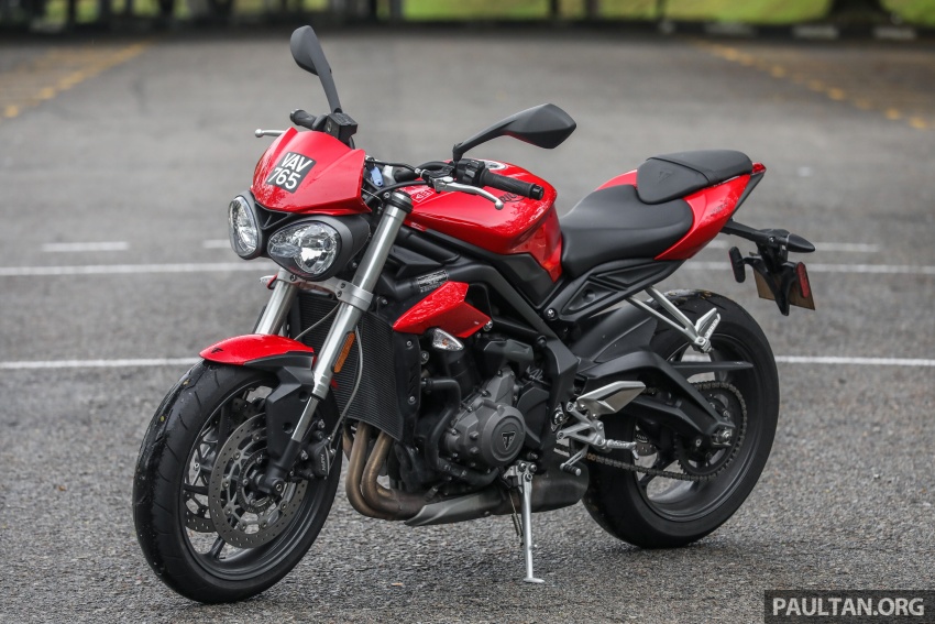 REVIEW: Triumph Street Triple 765RS, 765S and 675R 764172