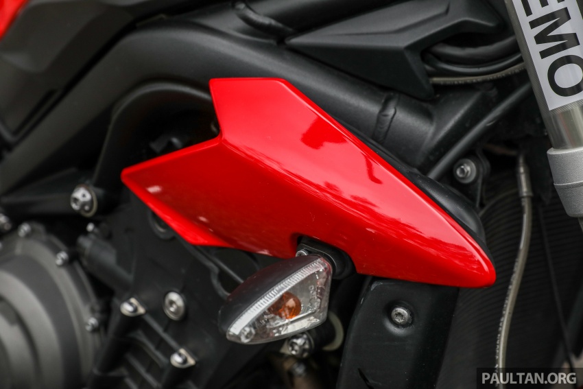 REVIEW: Triumph Street Triple 765RS, 765S and 675R 764810