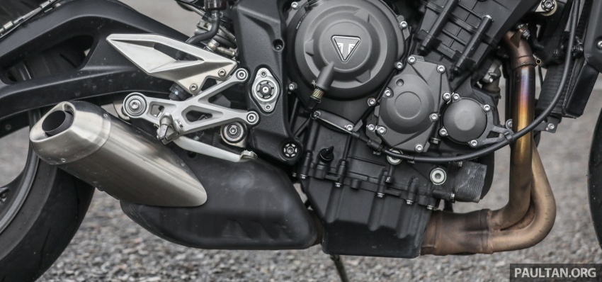 REVIEW: Triumph Street Triple 765RS, 765S and 675R 764206