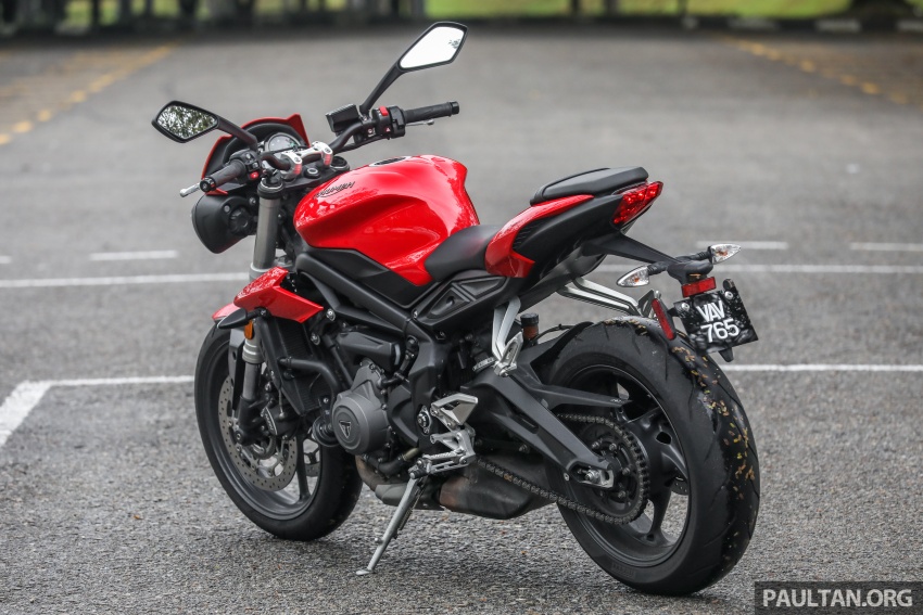 REVIEW: Triumph Street Triple 765RS, 765S and 675R 764176
