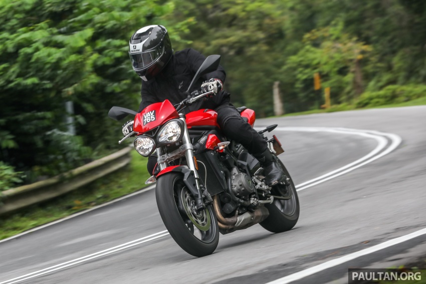 REVIEW: Triumph Street Triple 765RS, 765S and 675R 764250