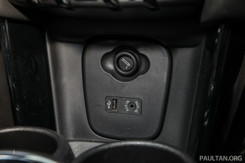 QUICK LOOK: F56 MINI Cooper S 3 Door – playful pet 775820