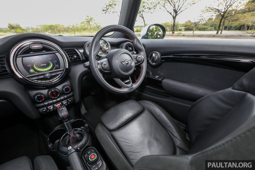 QUICK LOOK: F56 MINI Cooper S 3 Door – playful pet 775829