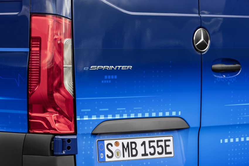 2018 Mercedes-Benz Sprinter – third-gen LCV debuts 776510
