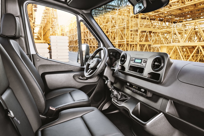 2018 Mercedes-Benz Sprinter – third-gen LCV debuts 776520