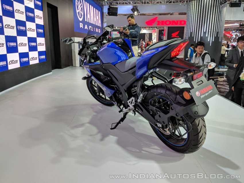 Yamaha YZF-R15 V3 masuk pasaran India – RM7,620 777038