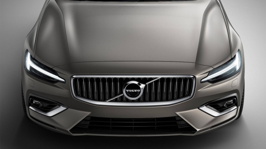 Volvo V60 generasi baharu didedahkan secara rasmi – turut tampil pilihan hibrid <em>plug-in</em> T6 Twin Engine 781508