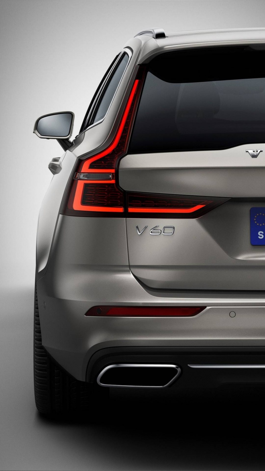 Volvo V60 generasi baharu didedahkan secara rasmi – turut tampil pilihan hibrid <em>plug-in</em> T6 Twin Engine 781497