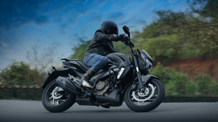 Bajaj Dominar 400 2018 – siri video promosi model tahun 2018 dikatakan mempersenda Royal Enfield 773780