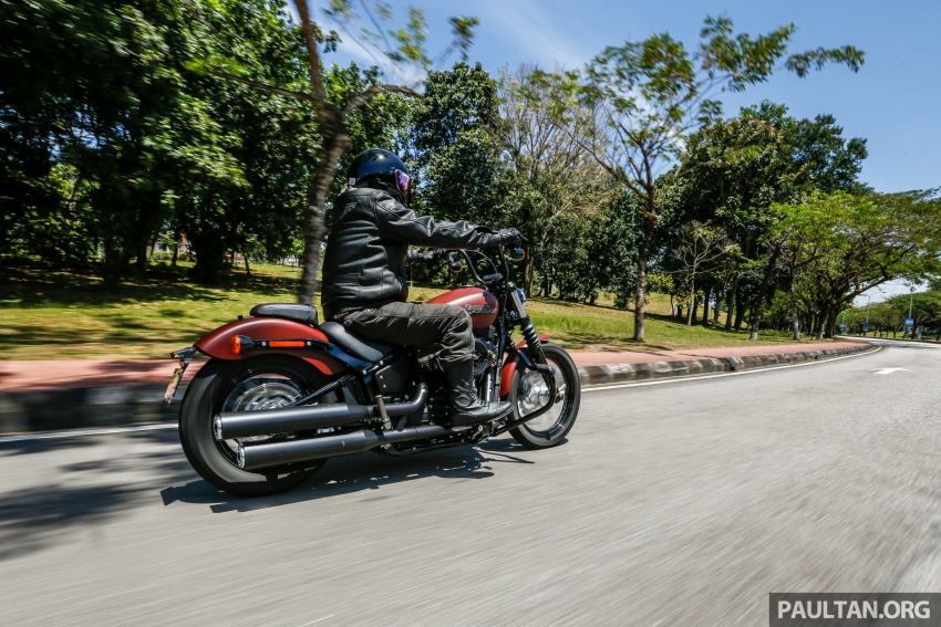 2018 Harley-Davidson Street Bob first ride in Malaysia Image #778918