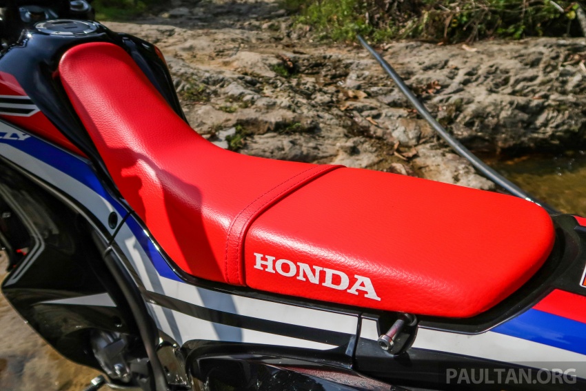 TUNGGANG UJI: Honda CRF250 Rally mampu tunjuk lagak atas jalan <em>offroad</em>, santai atas jalan berturap 781211