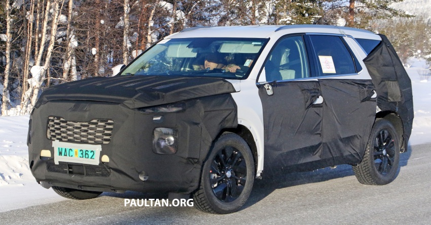 SPYSHOTS: Hyundai eight-seat SUV spotted testing 783916