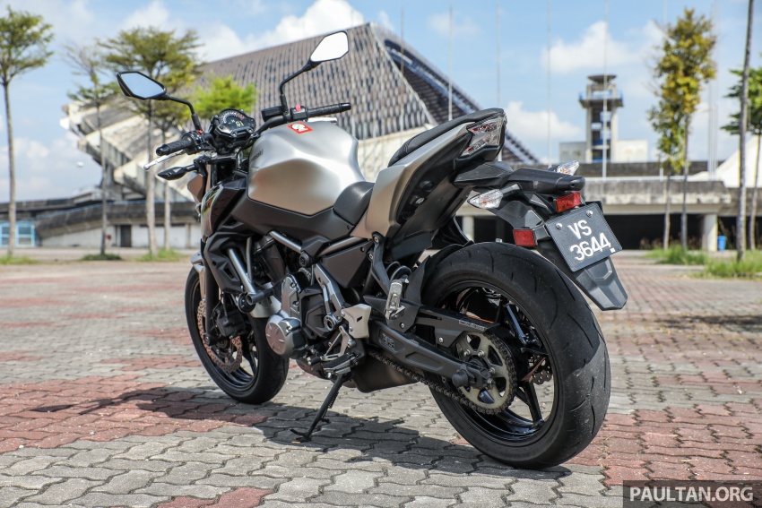 REVIEW: Kawasaki Ninja 650 and Z650 in Malaysia, RM36k-RM38k – fun with or without clothes on? 773564