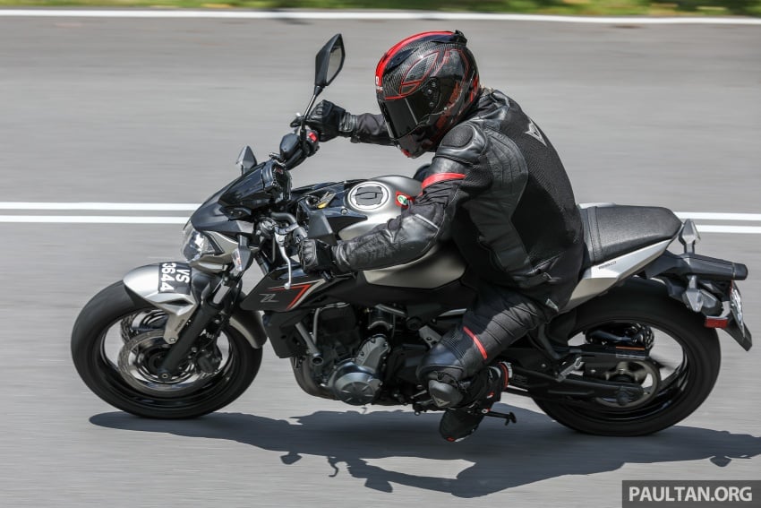 REVIEW: Kawasaki Ninja 650 and Z650 in Malaysia, RM36k-RM38k – fun with or without clothes on? 773613