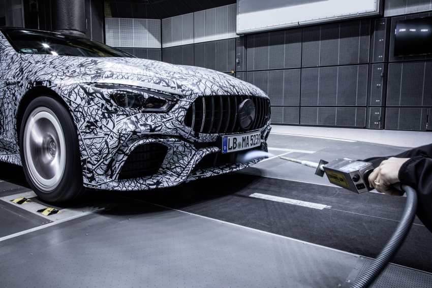Mercedes-AMG teases its four-door GT before Geneva 780911