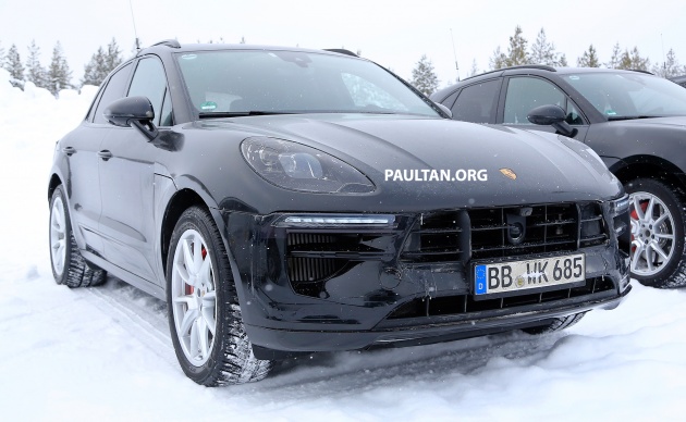 SPYSHOTS: 2019 Porsche Macan facelift in the cold