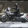 2018 Indian Chieftain Elite bagger in Black Hills Silver