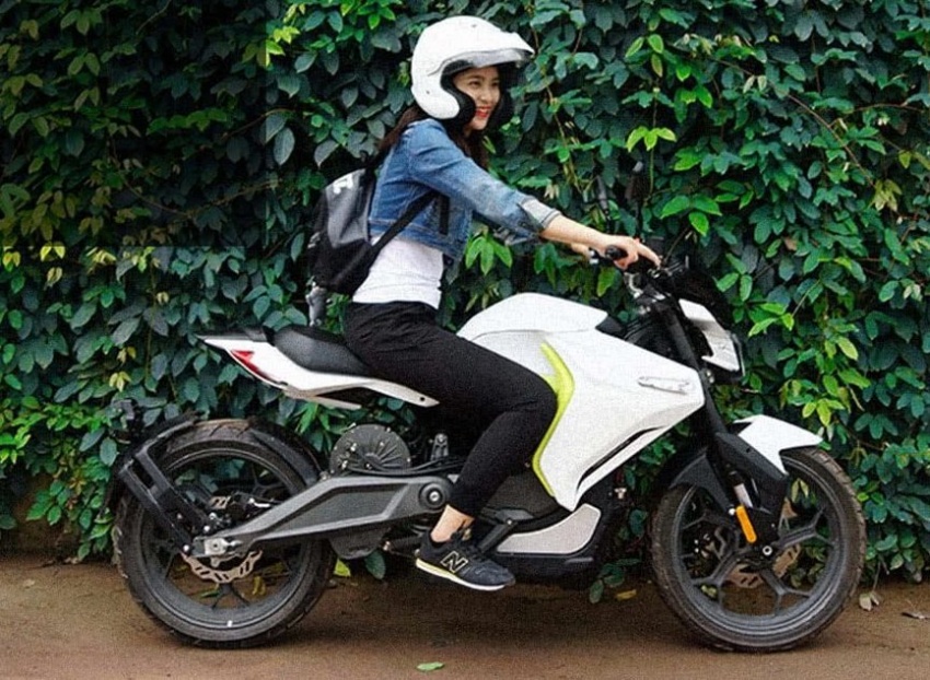 2018 Sur-Ron “White Ghost” e-bike – below RM11,700 791695