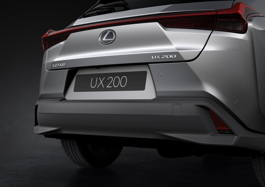 2019 Lexus UX SUV – slots under NX, 2.0 NA, hybrid 790149