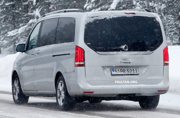 SPIED: Mercedes-Benz V-Class facelift winter testing